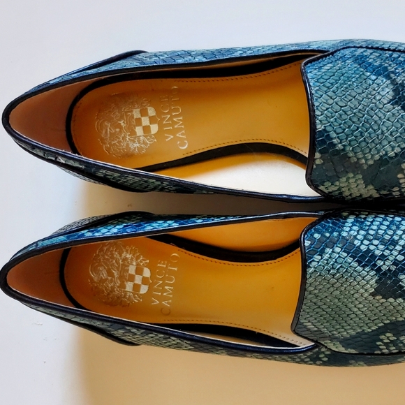 Vince Camuto Kallassa Leather Loafer - Picture 2 of 4